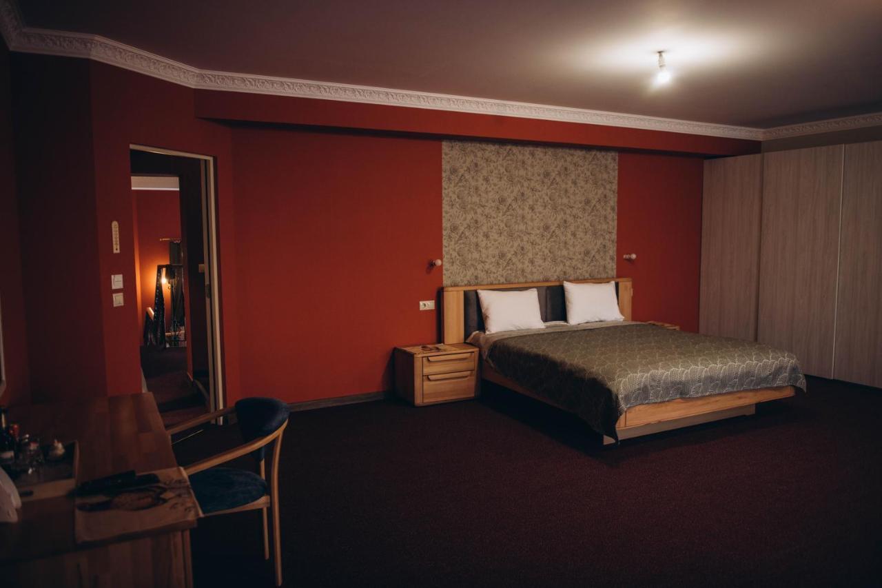 Bed and Breakfast Дбайлива Ципа Mizhhirya  Экстерьер фото